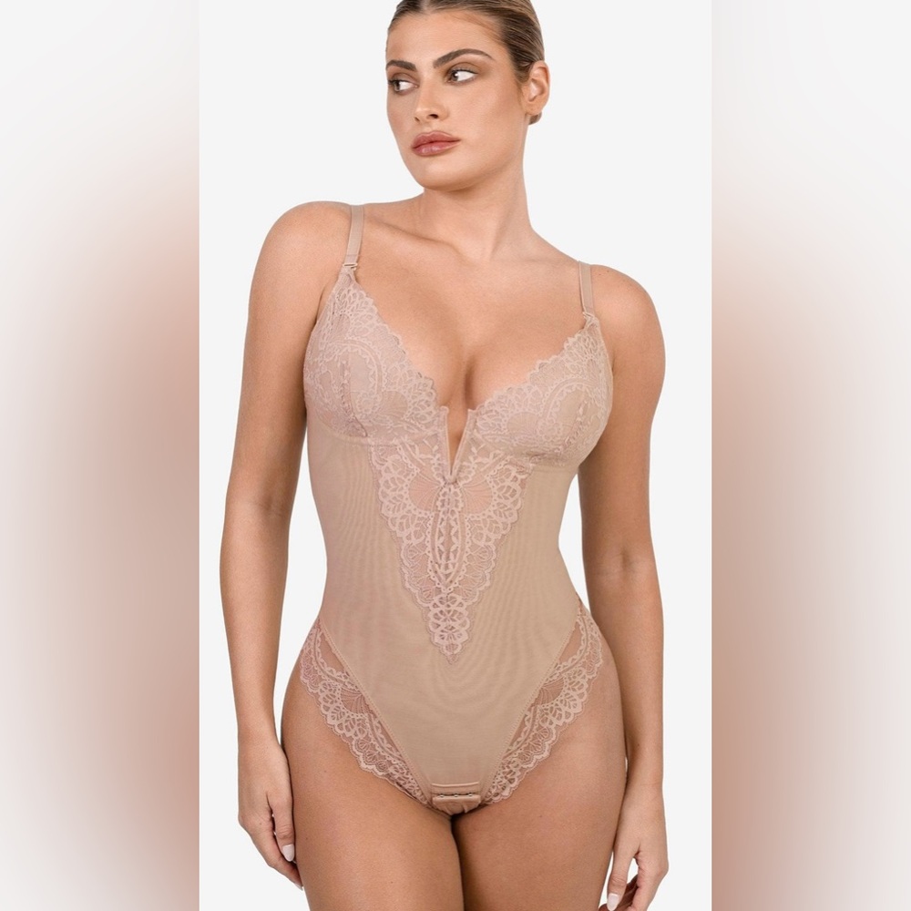 Popilush Shapewear bodysuit deep v lace new with tags. Unworn